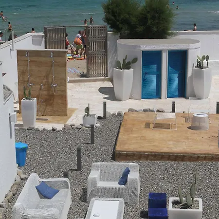 Bed & Breakfast Beauty