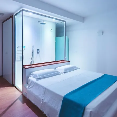 Bed & Breakfast Beauty