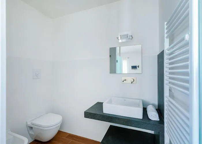 Beauty Bed & Breakfast 4*